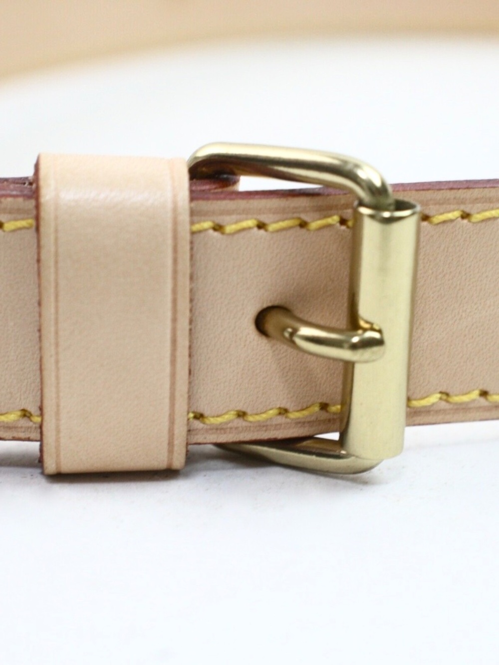 Louis Vuitton Long Leather Strap - Picture 4 of 7
